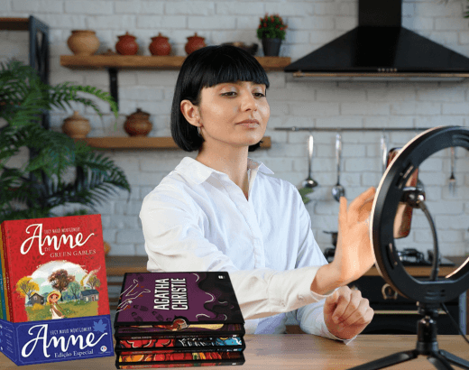 moça gravando vídeos para editora tiktok