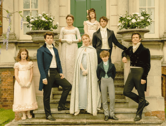 família bridgerton no final do ultimo livro e viveram felizes para sempre